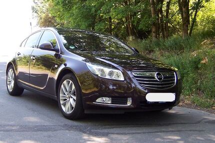 Opel Insignia 163.500 km 8.500 &euro; Bad Schwalbach 65307