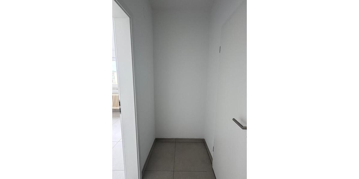 Sanierte 1-Zimmer-Wohnung mit Küche & Bad – zentrale Lage 1 zimmer