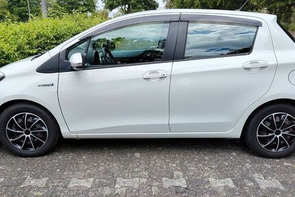Toyota Yaris 134.000 km 6.890 &euro; Wiesbaden 65201