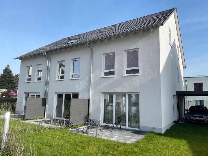 Reihenhaus Waldems - 5 Zimmer, 135 m&sup2;, 525.000&euro; | Angebot:26794956