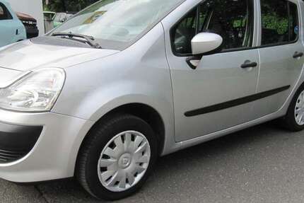 Renault Modus 128.277 km 4.445 &euro; Schwalbach/Taunus 65824