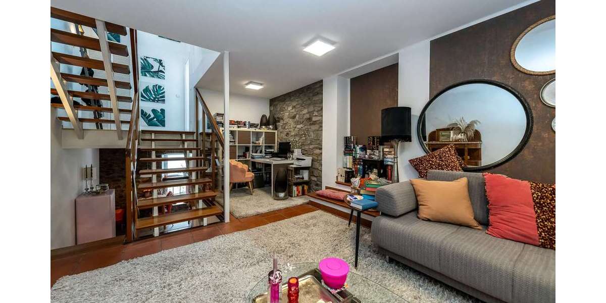 Haus zum Kaufen in Hofheim am Taunus 399.000 € 93 m² 3 zimmer