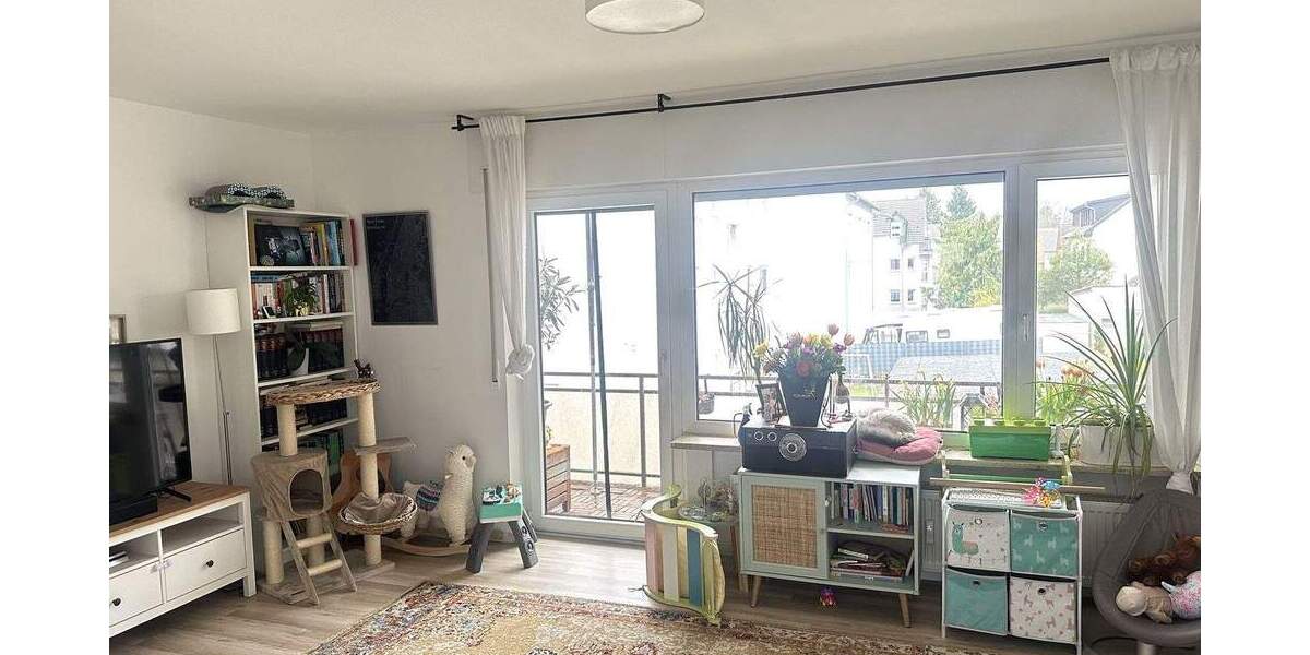 Etagenwohnung Hofheim am Taunus Hofheim - 3 Zimmer, 80 m&sup2;, 1.050&euro; | Angebot:25626435