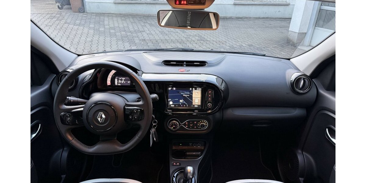 Renault Twingo Urban Night+ Insp.TÜV+ NEU+10350.- NETTO 24.156 km 12.330 &euro; Schwalbach/Taunus 65824