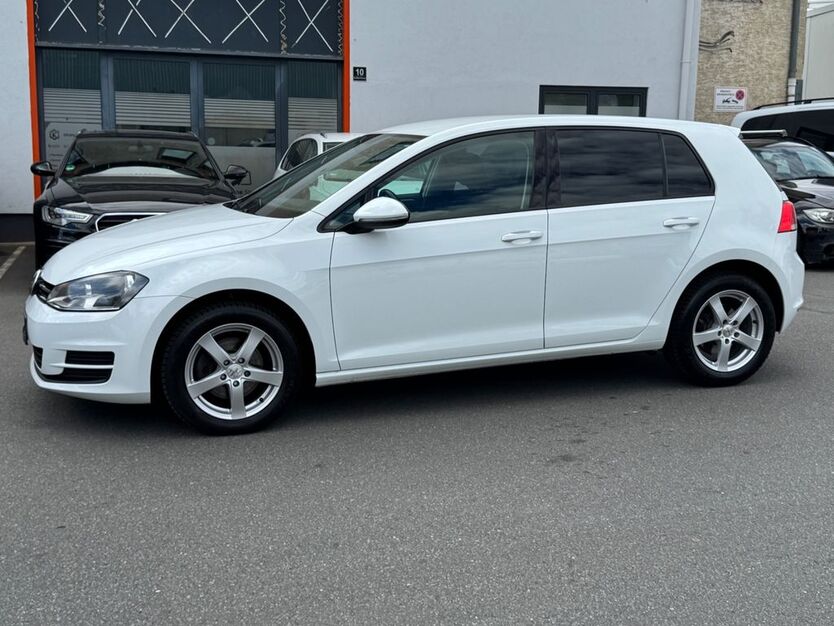 VW Golf 168.000 km 11.499 € Frankfurt am Main 60314