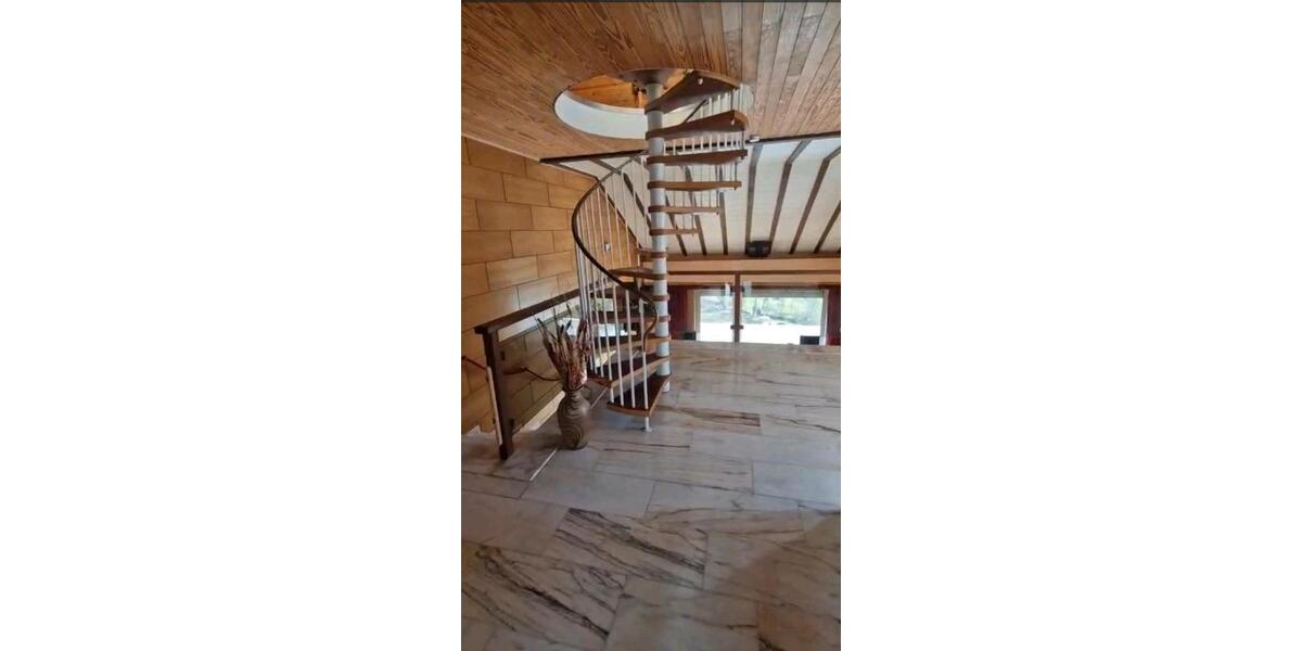 Einfamilienhaus Selters (Taunus) - 10 Zimmer, 366 m&sup2;, 469.000&euro; | Angebot:25406953