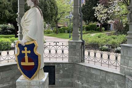 Haus zum Mieten in Bad Soden 2.900 € 160 m² 4 zimmer