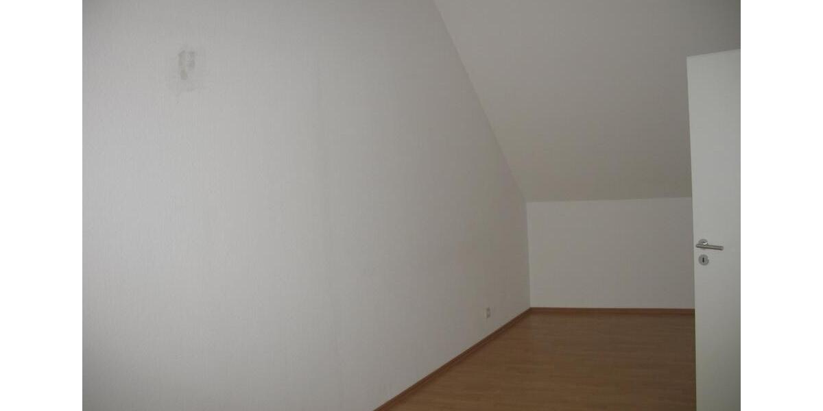 Bad Homburg-Kirdorf 50qm 2 Zimmer KücheDusch, Kellerraum,Kfz-Stp 2 zimmer