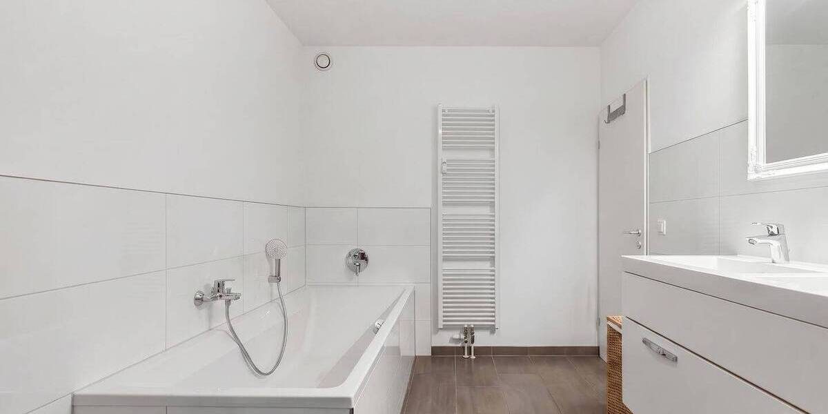 Etagenwohnung Kronberg im Taunus Kronberg - 4 Zimmer, 143 m&sup2;, 663.800&euro; | Angebot:26451924