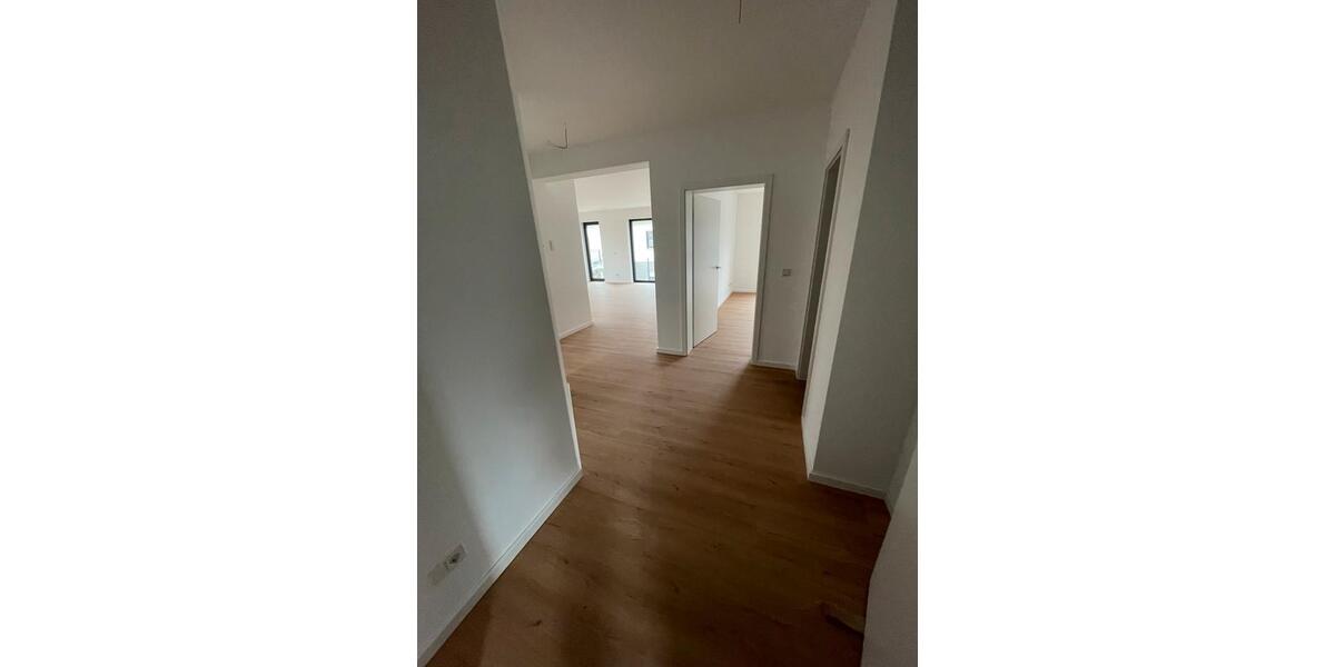 Etagenwohnung Hünfelden - 3 Zimmer, 90 m&sup2;, 950&euro; | Angebot:25056862
