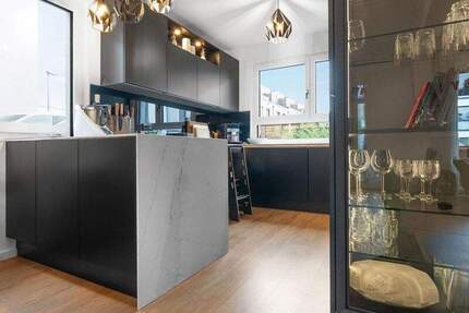 ENERGIEEFFIZIENT & MODERN: Neuwertige Doppelhaushälfte mit Photovoltaik 6 zimmer