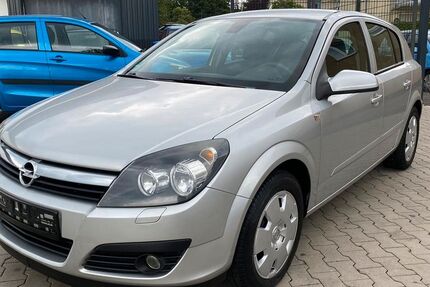 Opel Astra 96.497 km 4.300 € Wiesbaden 65201