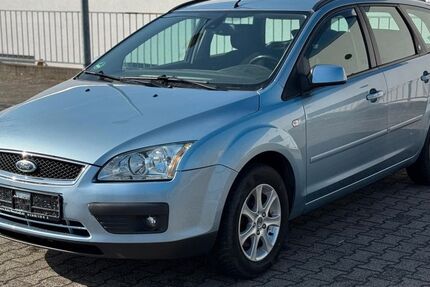 Ford Focus 121.000 km 3.590 &euro; Mainz-Kastel 55252