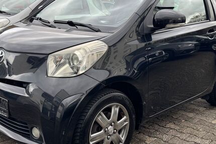 Toyota IQ 162.000 km 5.200 &euro; Wiesbaden 65187