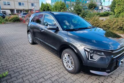 Kia Niro 45.500 km 23.990 &euro; Wiesbaden 65203