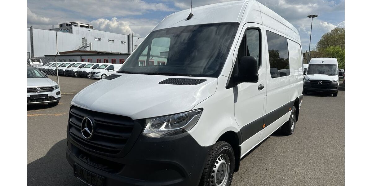 Mercedes-Benz Sprinter 166.193 km 30.702 &euro; Mainz 55122