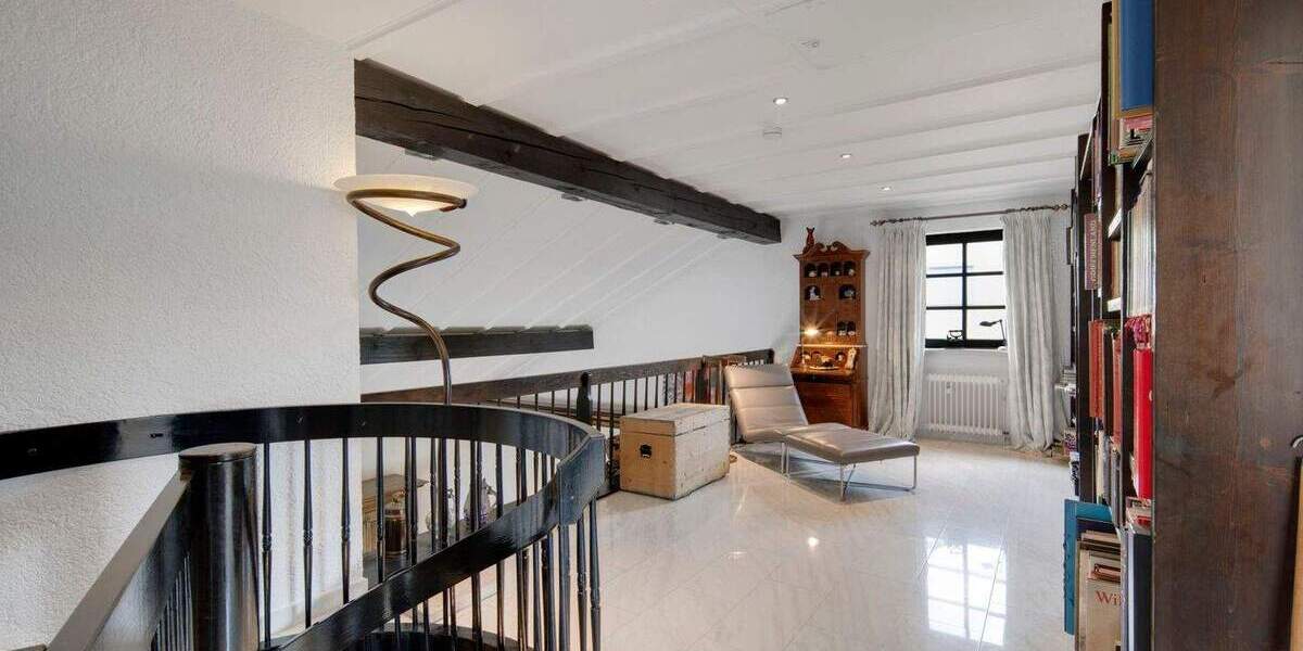 Einfamilienhaus Wiesbaden Nordenstadt - 7 Zimmer, 223 m&sup2;, 869.000&euro; | Angebot:25694639