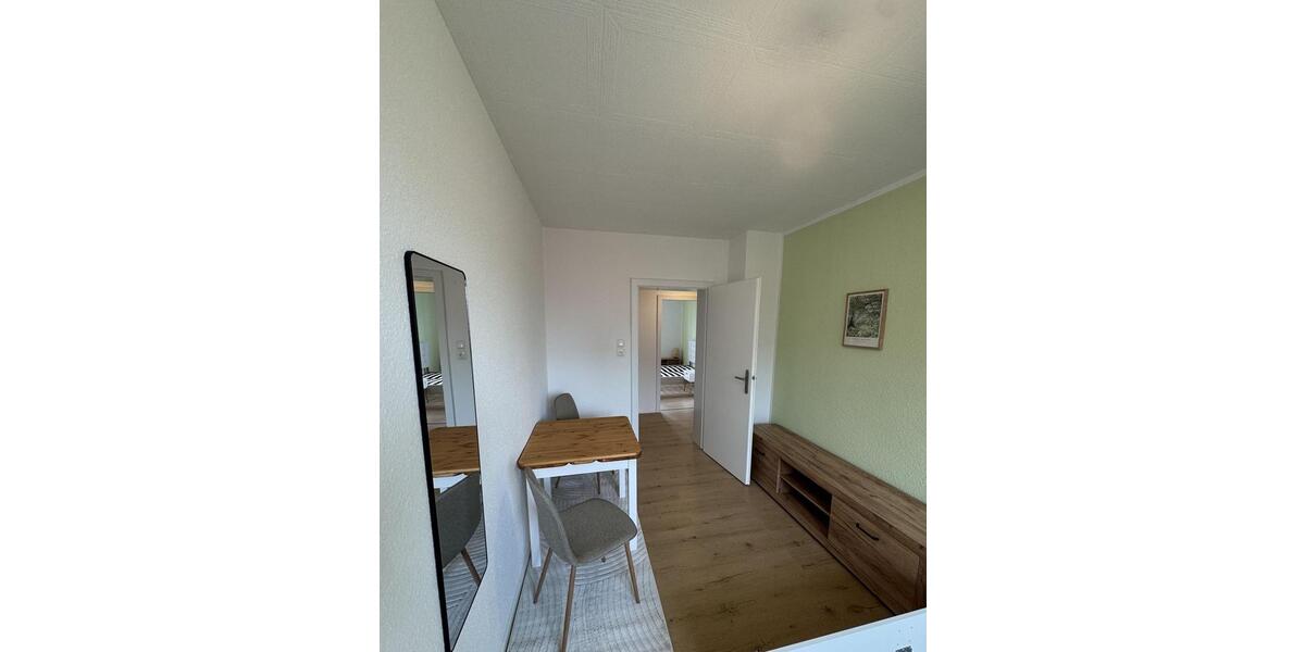 Etagenwohnung Mainz Neustadt - 4 Zimmer, 70 m&sup2;, 555&euro; | Angebot:26490915