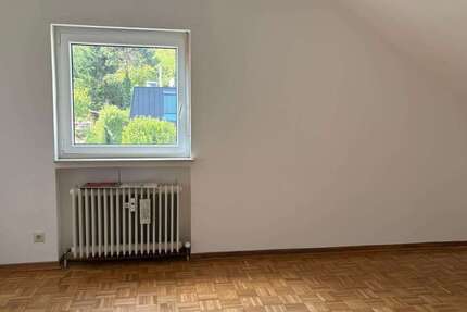 Wohnung Wiesbaden Bierstadt - 2 Zimmer, 45 m&sup2;, 550&euro; | Angebot:27270272