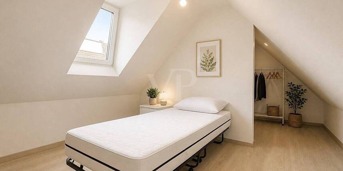 Mehrfamilienhaus, Wohnhaus Hofheim am Taunus Wallau - 7 Zimmer, 206 m&sup2;, 360.000&euro; | Angebot:26475050