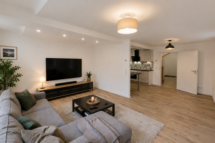 Haus Wiesbaden Biebrich - 4 Zimmer, 110 m&sup2;, 1.848&euro; | Angebot:26855462