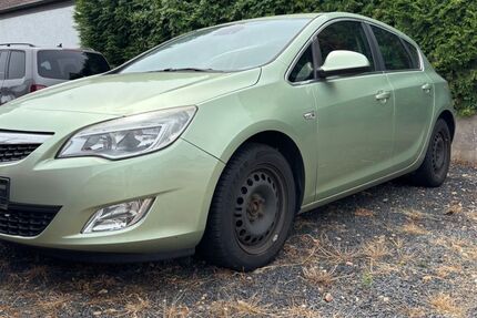 Opel Astra 278.851 km 2.990 &euro; Oestrich-Winkel 65375