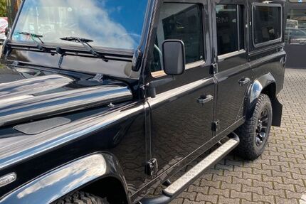 Land Rover Defender 115.000 km 58.000 &euro; Wiesbaden 65193