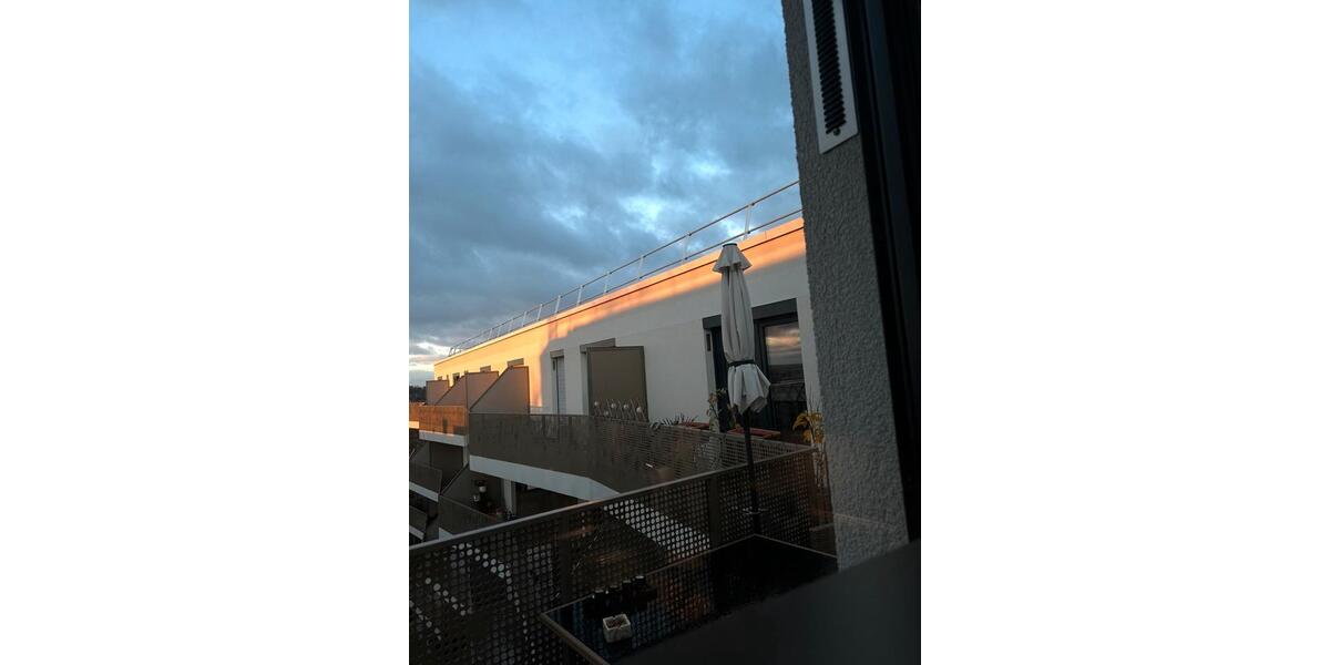 Etagenwohnung Wiesbaden Südost - 3 Zimmer, 88 m&sup2;, 1.617&euro; | Angebot:24590560