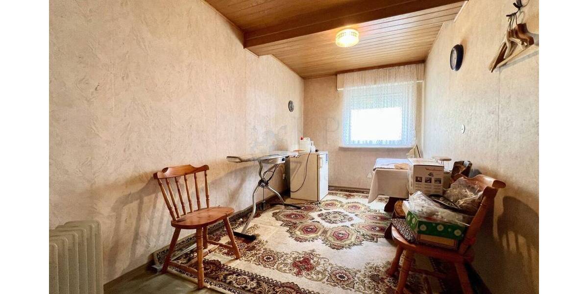 Einfamilienhaus Wiesbaden Erbenheim - 7 Zimmer, 158 m&sup2;, 627.000&euro; | Angebot:26361277