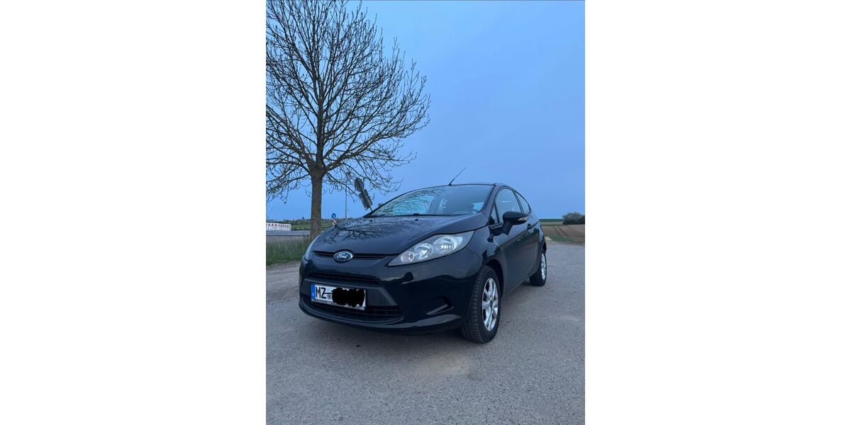 Ford Fiesta 70.080 km 3.800 &euro; Mainz 55124