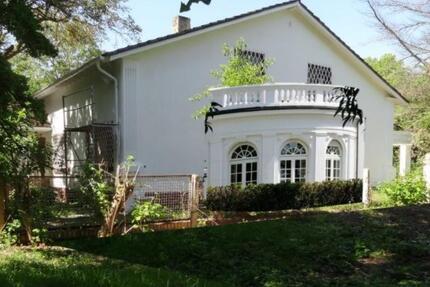 Haus am Park Frankfurt-Sossenheim 2300qm Grundst 14Z 450 qm Nutzf zimmer