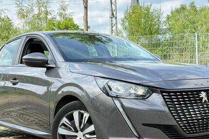 Peugeot 208 137.100 km 9.390 &euro; Mainz 55128