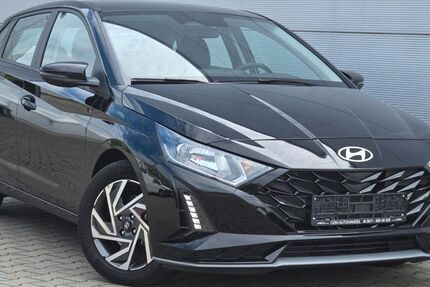 Hyundai i20 1.874 km 18.900 € Wiesbaden 65201