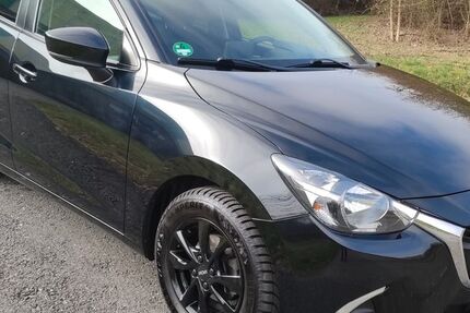Mazda 2 67.000 km 12.400 &euro; Niedernhausen 65527