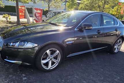 Jaguar XF 160.500 km 8.200 &euro; idstein 65510