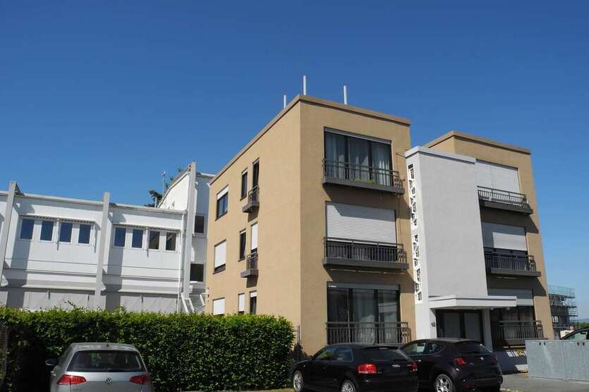Büro in Hochheim 930 € 124 m²