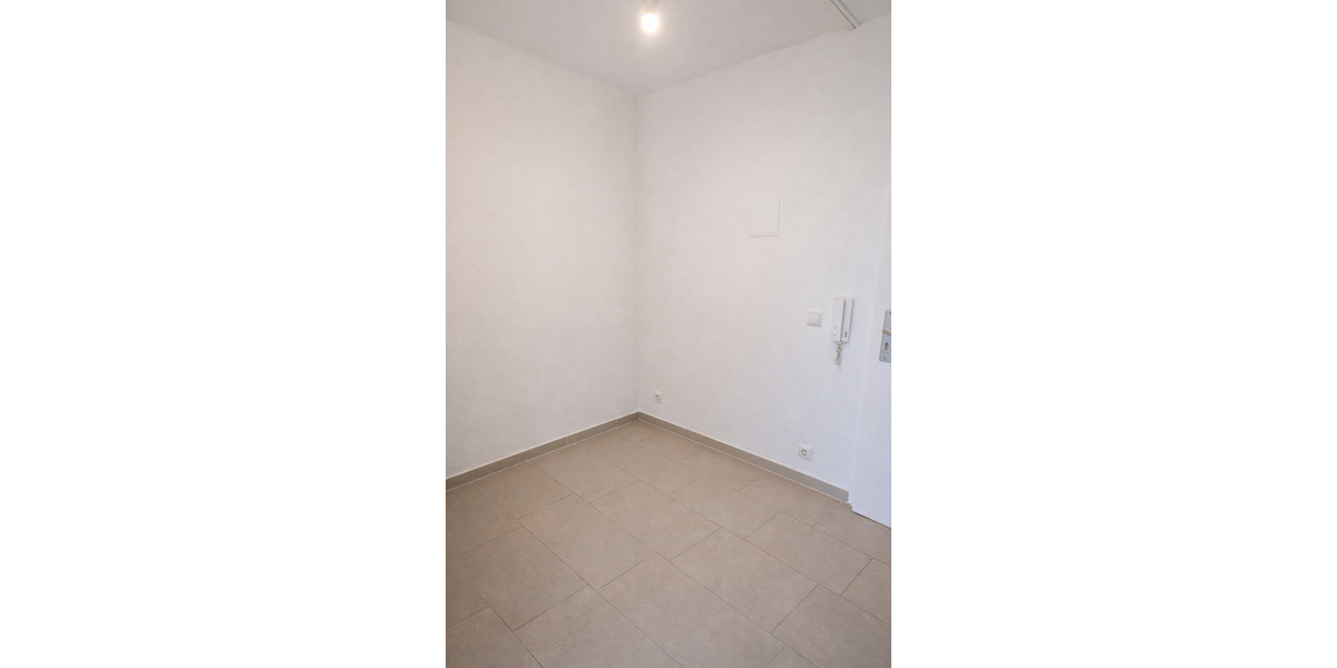 Etagenwohnung Frankfurt am Main Nied - 1 Zimmer, 34 m&sup2;, 134.000&euro; | Angebot:25929725