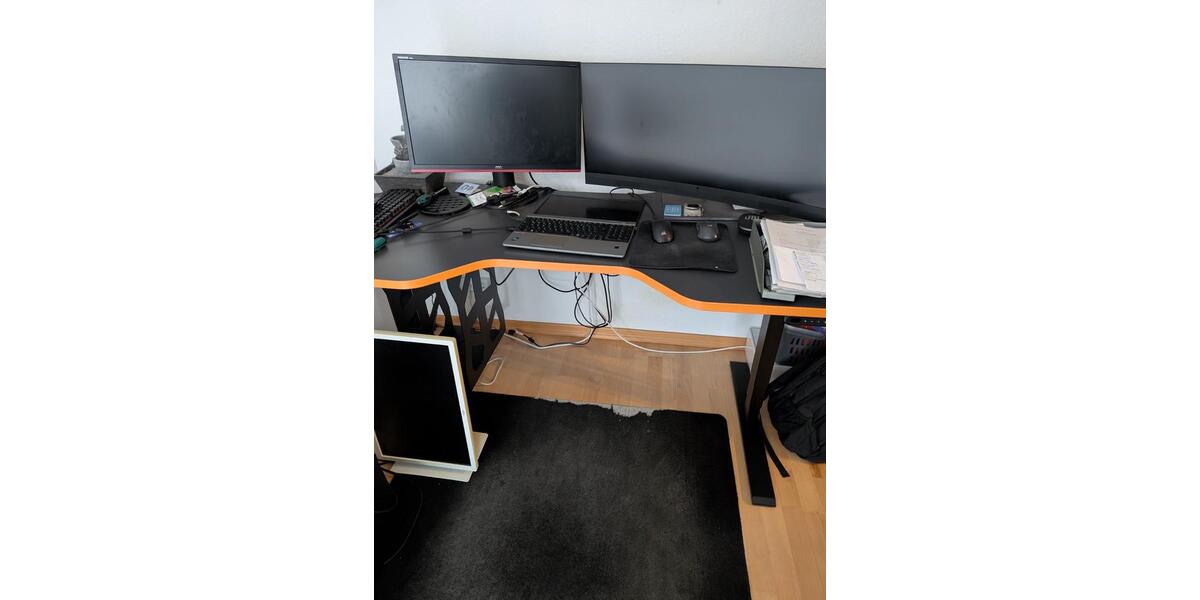 Etagenwohnung Wiesbaden Südost - 2 Zimmer, 60 m&sup2;, 850&euro; | Angebot:25367146