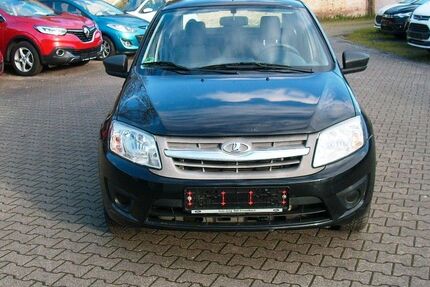 Lada Granta 51.500 km 3.799 &euro; Wiesbaden 65187