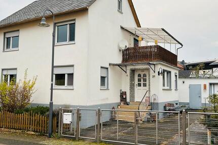 Freistehendes Einfamilien Haus mit Garten& Garage- zur Miete 3 zimmer