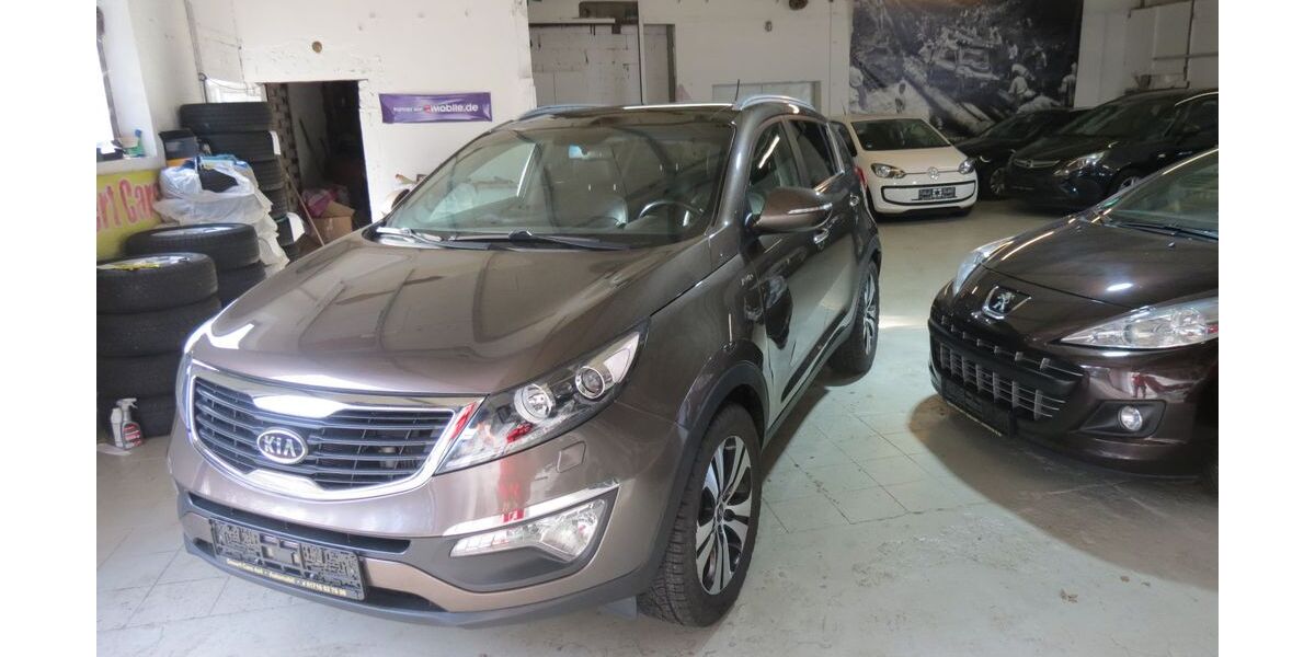 Kia Sportage 170.000 km 7.999 &euro; Schlangenbad 65388