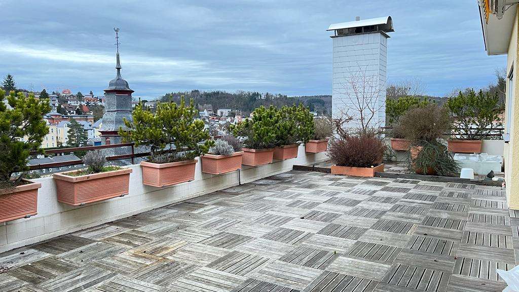 Etagenwohnung Bad Schwalbach - 4 Zimmer, 138 m&sup2;, 1.195&euro; | Angebot:26358282