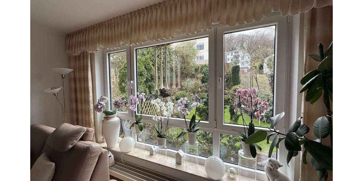 Etagenwohnung Niedernhausen - 3 Zimmer, 86 m&sup2;, 289.000&euro; | Angebot:26815334