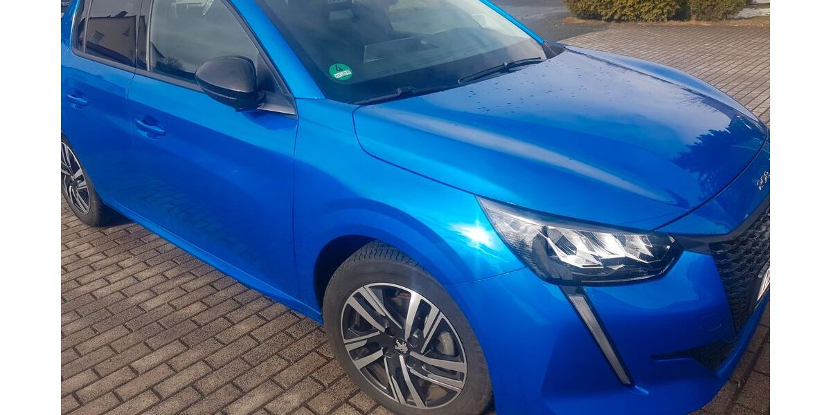 Peugeot 208 23.800 km 13.600 &euro; Bude 55257