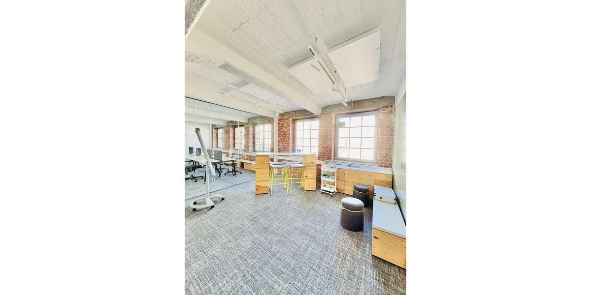 AS IMMOBILIEN: Exklusives Büro-Loft in Toplage von Idstein – 1. OG mit Aufzug & Balkon zimmer