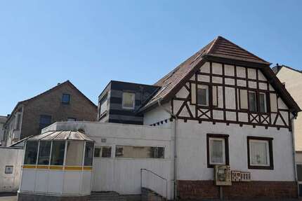 Haus Mainz Laubenheim - 7 Zimmer, 160 m&sup2;, 450.000&euro; | Angebot:26964769