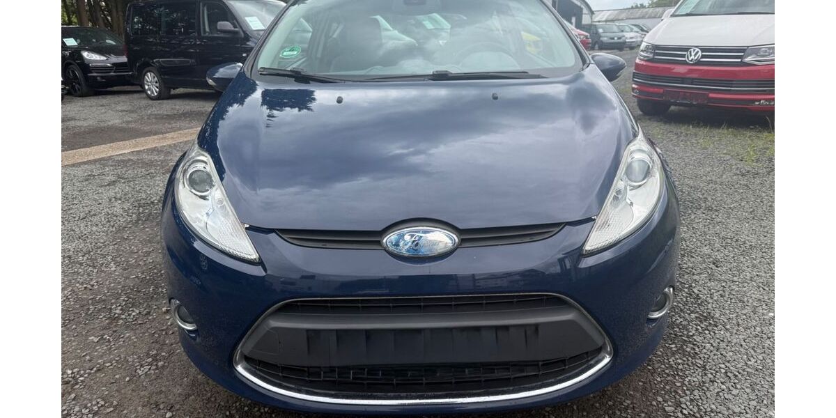 Ford Fiesta 129.000 km 1.990 &euro; Nauheim 64569