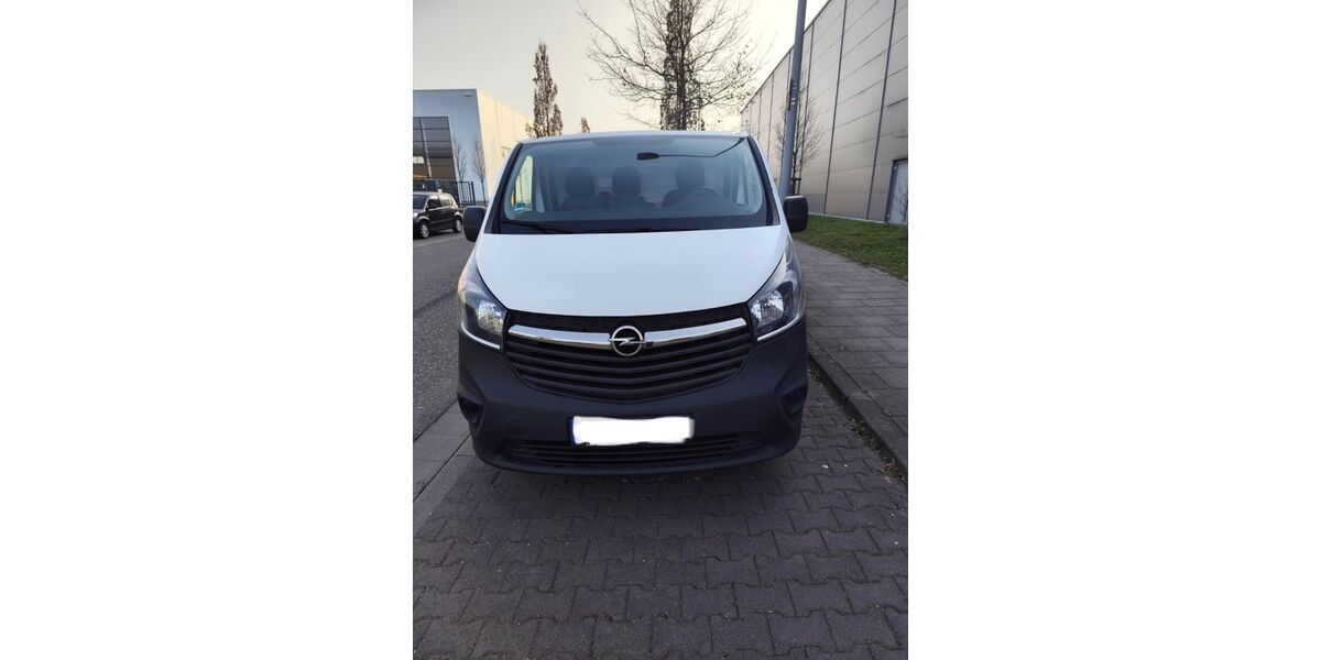 Opel Vivaro 98.655 km 9.400 &euro; Wiesbaden 65205