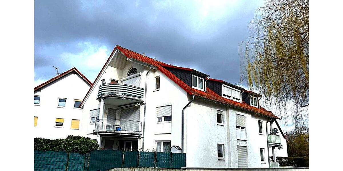 Dachgeschoßwohnung Wiesbaden Mainz-Kastel - 2 Zimmer, 65 m&sup2;, 1.150&euro; | Angebot:26381967