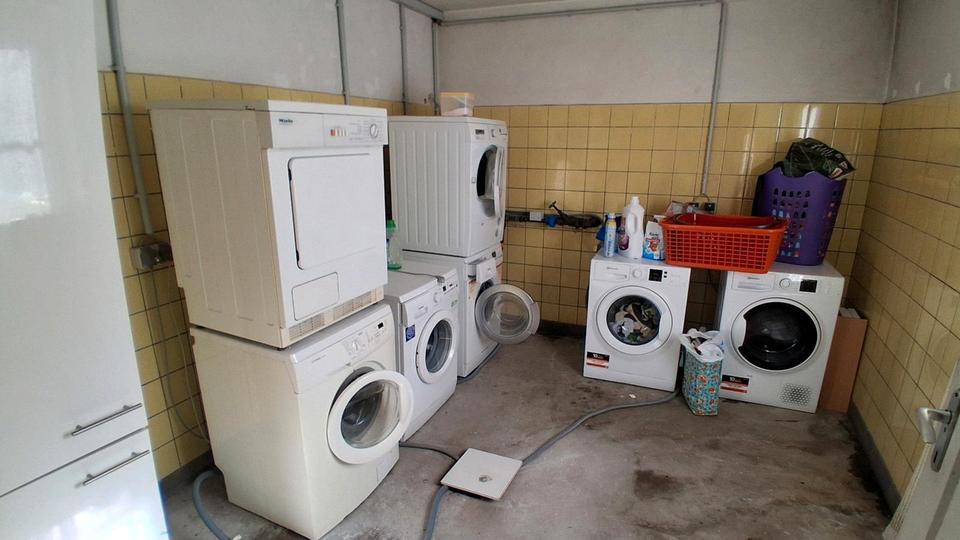Etagenwohnung Wiesbaden Biebrich - 3 Zimmer, 76 m&sup2;, 199.000&euro; | Angebot:25838451